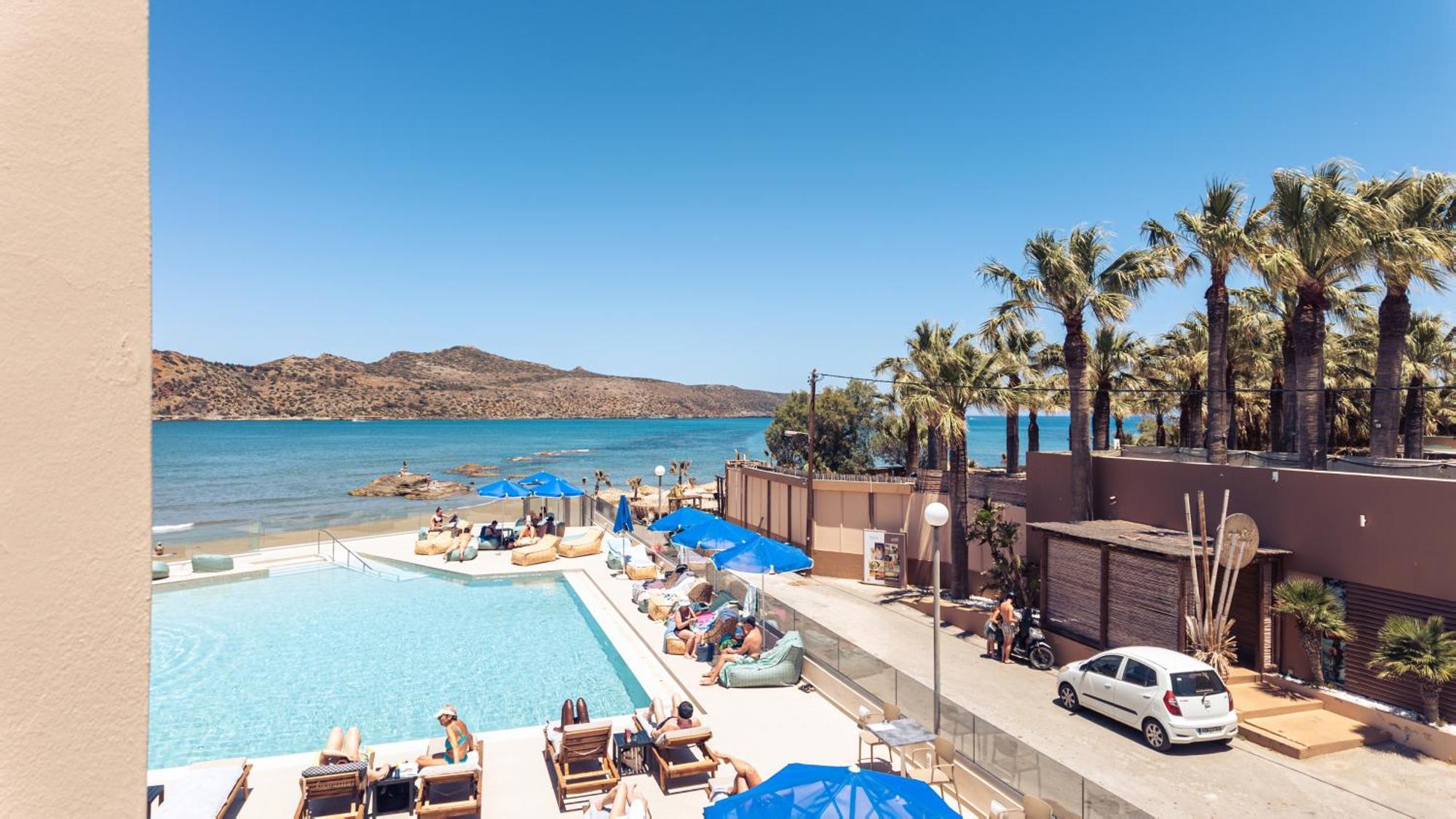 Chrispy Beach Resort, Agia Marina Exterior foto