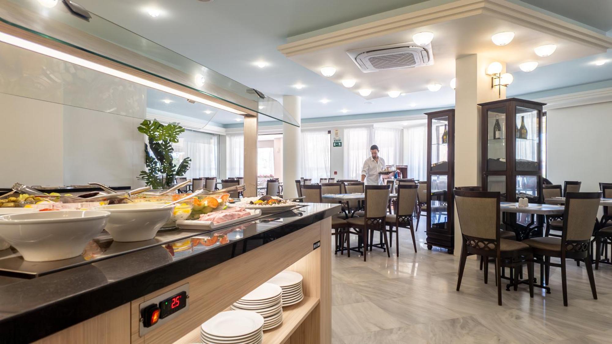 Chrispy Beach Resort, Agia Marina Exterior foto